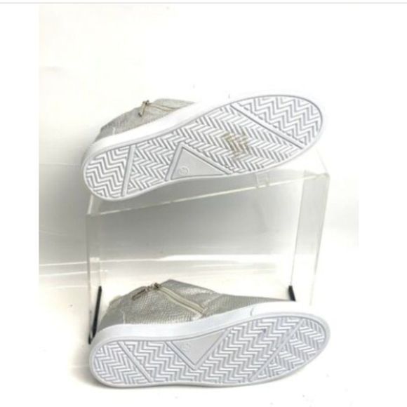 Makers Womens/Girls Sneakers High Top Textured Zipper Shoes Med Size 6 - Picture 3 of 3